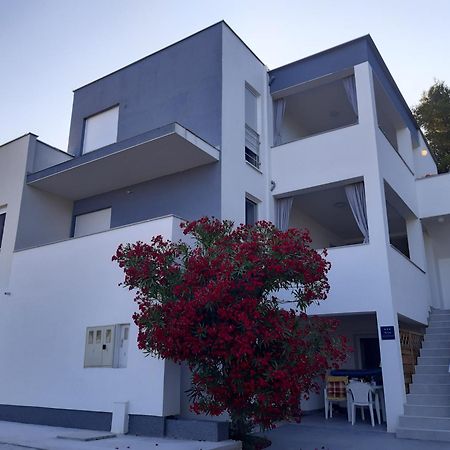 Varazdinci Rogoznica (Sibenik-Knin) Exterior foto