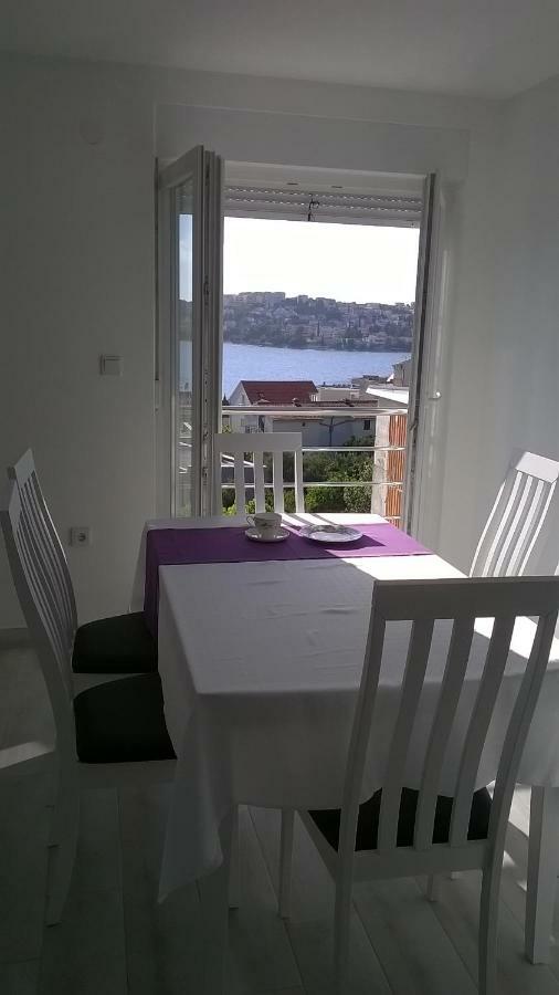 Varazdinci Rogoznica (Sibenik-Knin) Exterior foto